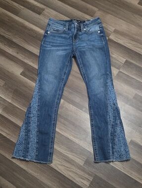 Miss Me  Denim Embroidered Flare Jeans Size 29 X 32 Distressed
